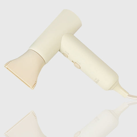 DecoArt Mellow Plasma BLDC Mini Hair Dryer